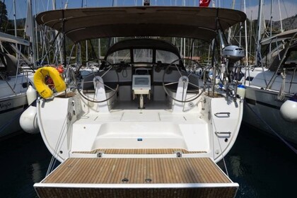 Hire Sailboat Bavaria Bavaria Cruiser 46 Palaio Faliro