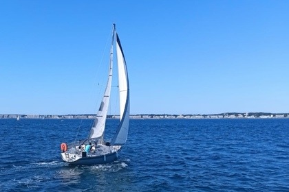 Charter Sailboat Kelt Kelt 8 M La Plaine-sur-Mer