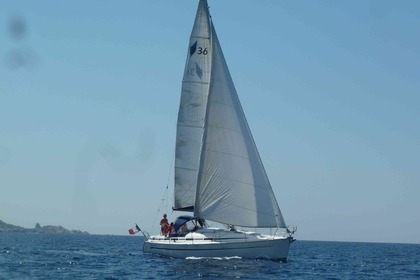 Charter Sailboat Bavaria 36 Cruiser Saint-Mandrier-sur-Mer