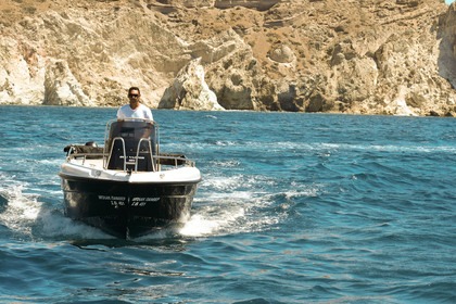 Hire Boat without licence  POSEIDON Blu Water 170 Santorini