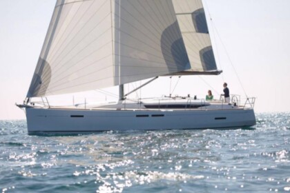 Charter Sailboat Jeanneau Sun Odyssey 449 Fezzano