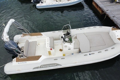 Hyra båt RIB-båt Capelli Capelli Tempest 700 Porto Rotondo