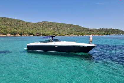Hire Motorboat Itama Itama 38 Saint-Tropez