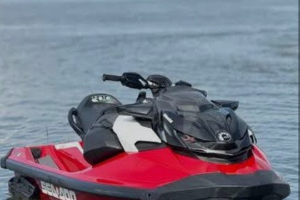 Noleggio Moto d'acqua Seadoo Seadoo RXP-XRS 325Cv Portisco