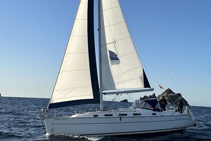 Charter Sailboat Beneteau Cyclades 39 Mallorca