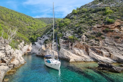 Rental Sailboat Bavaria 46 Cruiser Split