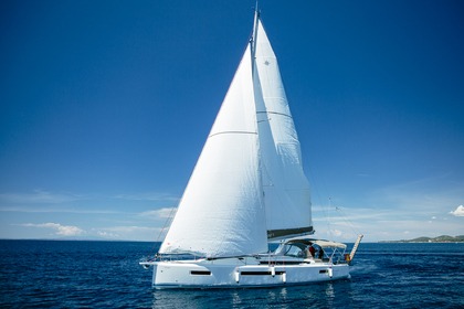 Verhuur Zeilboot  Sun Odyssey 490 Nikiti