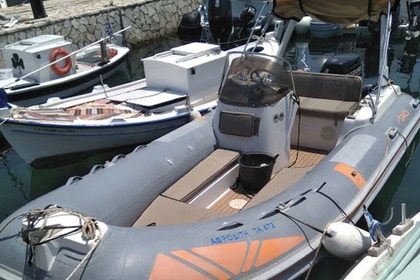 Hire RIB Sacs Marine S530 Meganisi