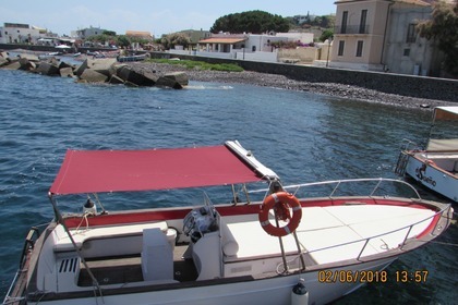 Noleggio Barca senza patente  VETUS DEN OUDEN N.VV entrobordo disel di 160 caval MD64 Salina