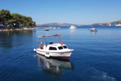 Charter Boat without licence  Pasara Istranka Trogir