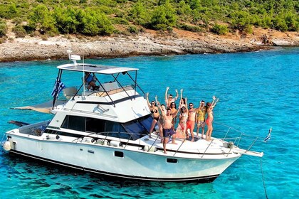 Charter Motorboat Bertram 40 Thasos Regional Unit