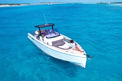 Rental Motorboat Fjord Xpress luxury 38’ Turks and Caicos Islands