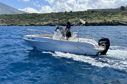 Charter Motorboat Cream Blumax 19 pro Castellammare del Golfo