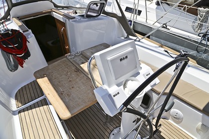 Ενοικίαση Ιστιοπλοϊκό σκάφος JEANNEAU SUN ODYSSEY 33I Σκόπελος