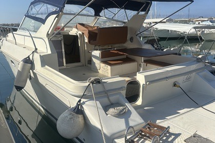 Rental Motorboat Mochi craft Cabinato Salerno