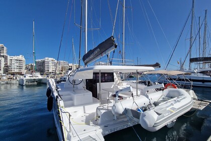 Location Catamaran  AVENTURA 37 Sant Antoni de Portmany