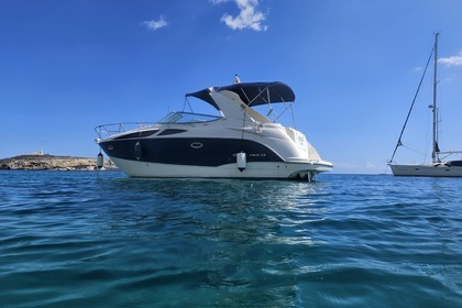 Charter Motorboat Bayliner 300 SB Xemxija