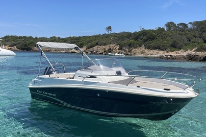 Location Bateau à moteur Jeanneau Cap Camarat  5.5 Wa Hyères