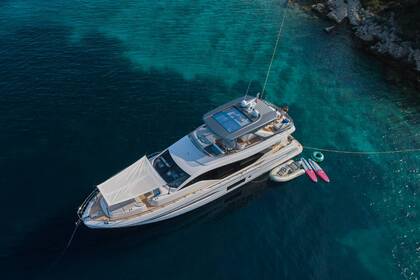 Miete Motorboot  Azimut 78 Fly Podstrana