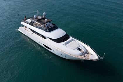 Miete Motoryacht Maiora 90 Neapel
