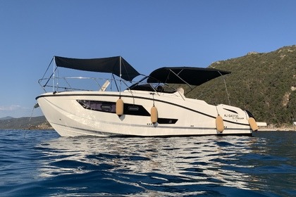 Hyra båt Motorbåt Quicksilver Activ 875 Sundeck Ajaccio