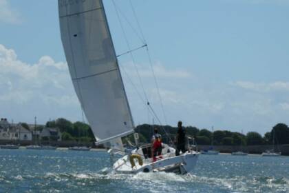 Hire Sailboat Jpk 960 Larmor-Plage