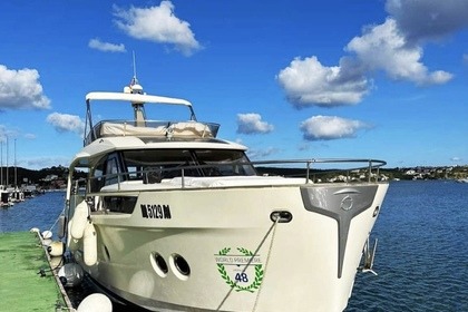 Rental Motorboat Motor Yacht Electro Hybrid Greenline Pula