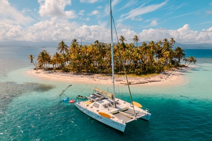 Charter Catamaran Lagoon 55 San Blas Islands