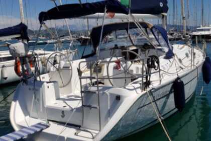 Hire Sailboat Beneteau Cyclades 39.3 Cape Miseno