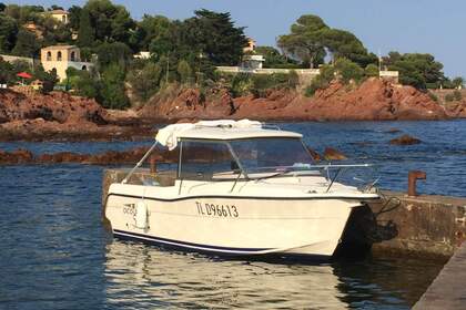 Charter Motorboat Ocqueteau Alienor 540 Saint-Raphaël