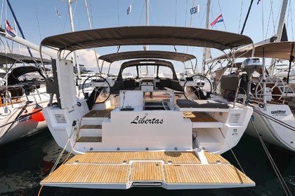 Miete Segelboot Dufour Dufour 470 Marina Hramina