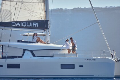 Location Catamaran  Lagoon 42 - Skippered Vlichada