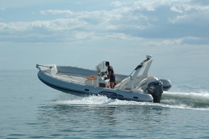 Verhuur RIB Capelli Capelli Tempest 750 Le Grau-du-Roi