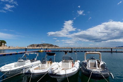 Verhuur RIB Capelli Tempest 775 Tempest 775 L'Estartit