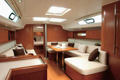 Alquiler Velero Beneteau Oceanis 40 Pasito Blanco