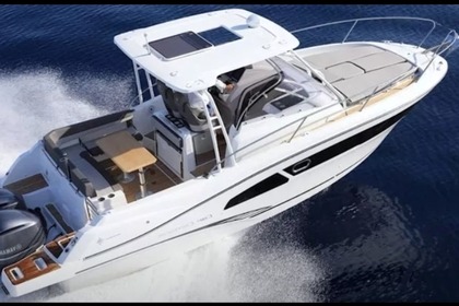Location Bateau à moteur Jeanneau Cap Camarat 9.0 Wa Les Issambres