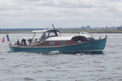 Charter Motorboat CHANTIER NAVAL LAJUS Pinasse Lège-Cap-Ferret
