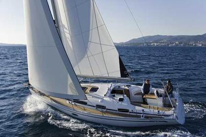 Hire Sailboat Bavaria 34 Cruiser Kiato