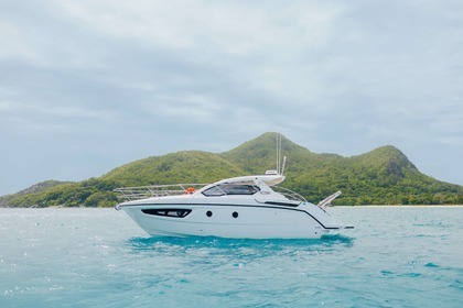 Location Bateau à moteur Azimut Atlantis 34 Seychelles