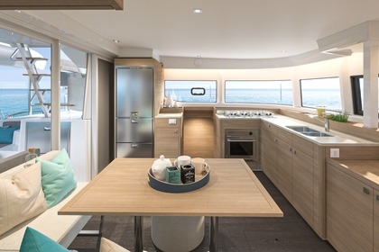 Location Catamaran Lagoon-Bénéteau Lagoon 43 - 4 + 2 cab. Alimos