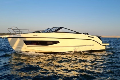 Rental Motorboat Quicksilver Activ 755 Cruiser Arcachon