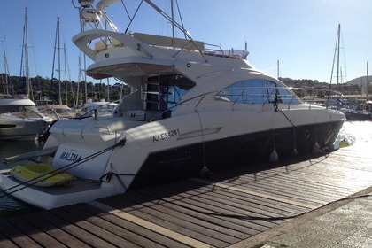 Rental Motorboat BENETEAU 49 GT FLY Cavalaire-sur-Mer