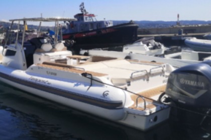 Location Semi-rigide CAPELLI TEMPEST 40 Cavalaire-sur-Mer