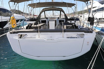 Czarter Jacht żaglowy Dufour Yachts Dufour 44 Pula