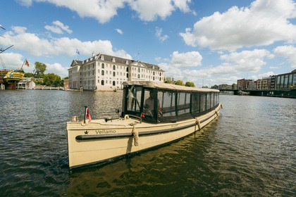 Charter Motorboat Classic Boat Vellamo Amsterdam