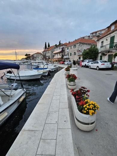 Σπλιτ Motorboat Lomac Airone 40 alt tag text