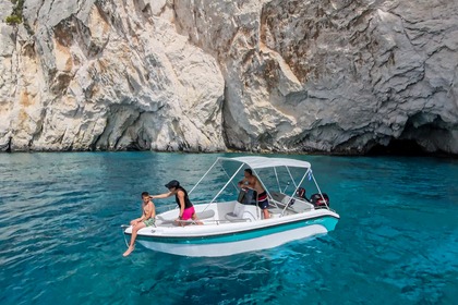 Alquiler Lancha Poseidon Blue water 185 Zakynthos