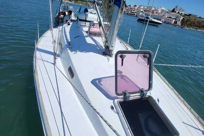 Charter Sailboat Sigma 33 Benagil