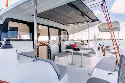 Alquiler Catamarán Excess Excess 11 Palma de Mallorca