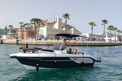 Alquiler Lancha TRIDENT 630 open Alicante (Alacant)